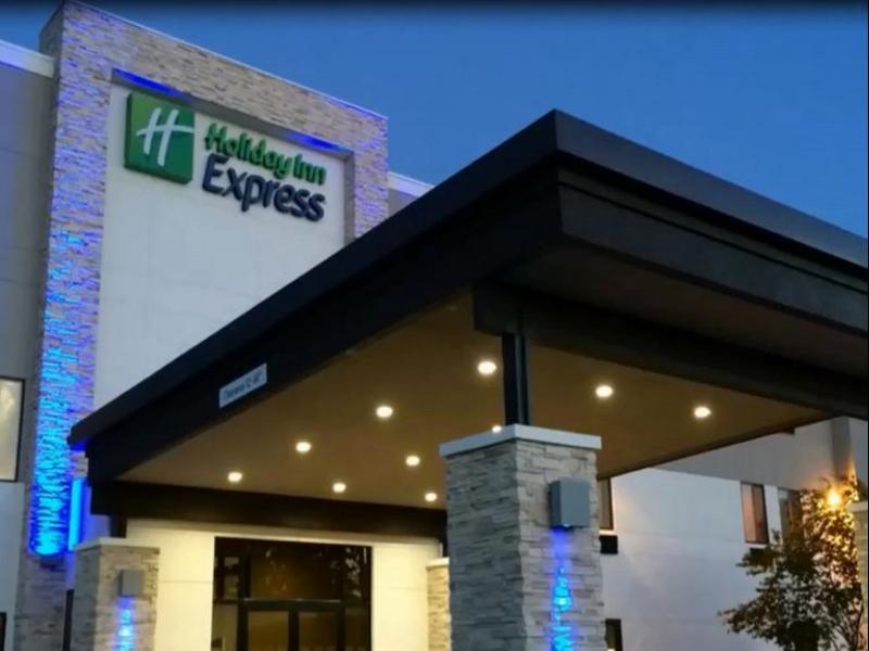Holiday Inn Express & Suites Tulsa Ne, Claremore, An Ihg Hotel Exterior foto